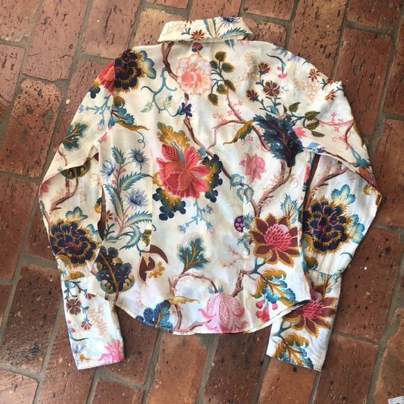 Lia Kes NY button down - Picture 7 of 9